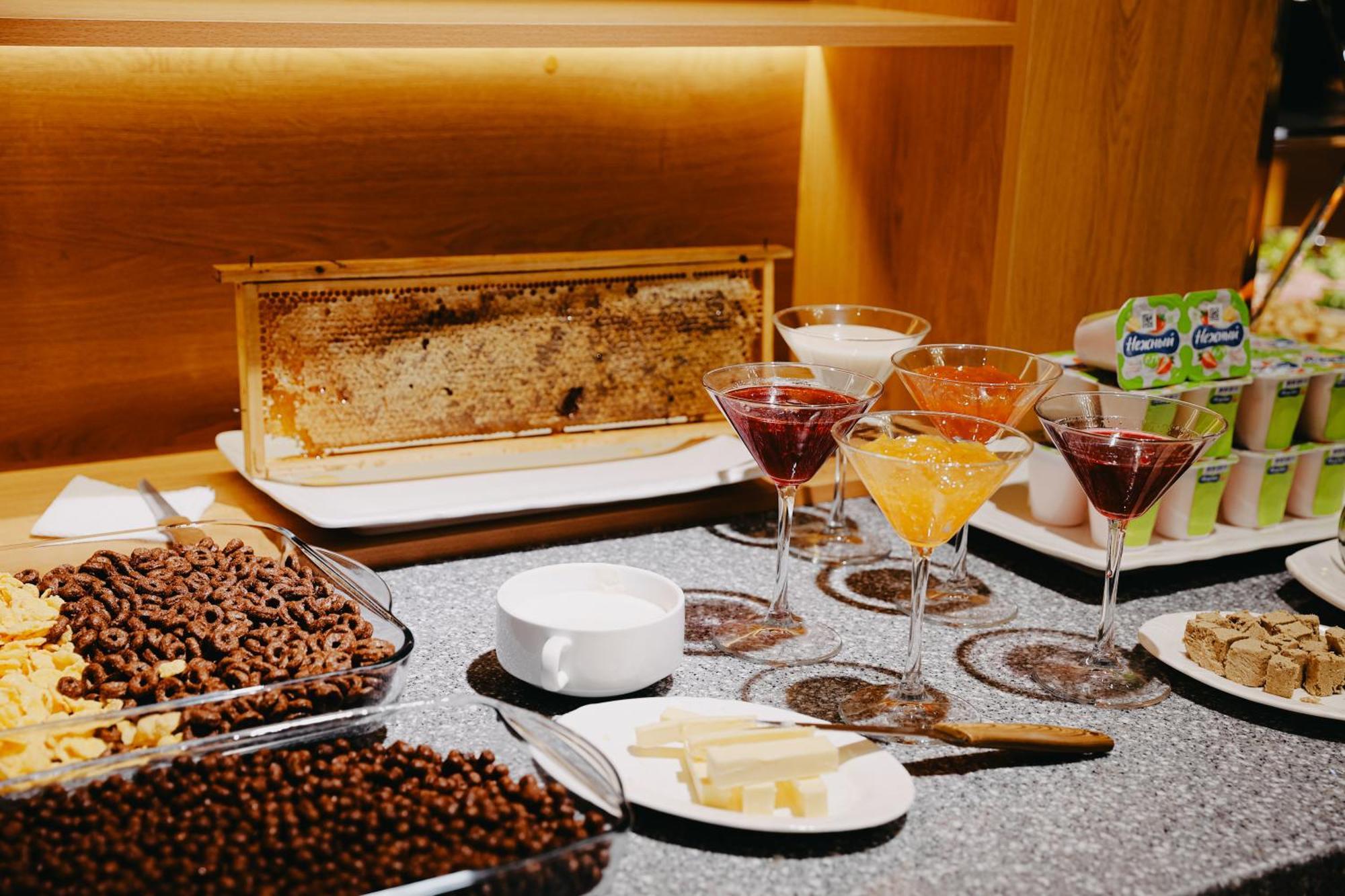Damir Hotel Nukus Luaran gambar